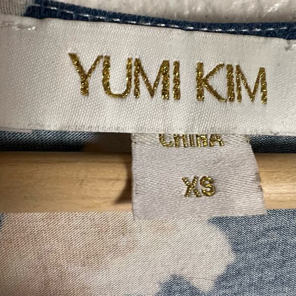 Yumi Kim Navy Blue Floral Print V-Neck Dolman Short Sleeve Romper Size XS - Picture 7 of 8